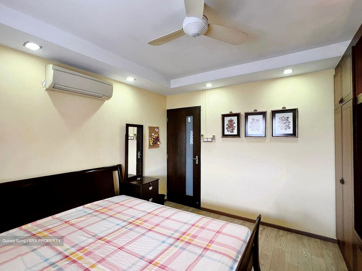 Hougang Avenue 6 (Hougang),  #389728781